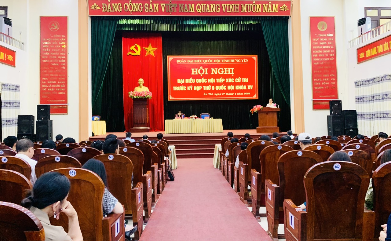 Đoàn đại biểu Quốc hội tỉnh tiếp xúc cử tri huyện Ân Thi